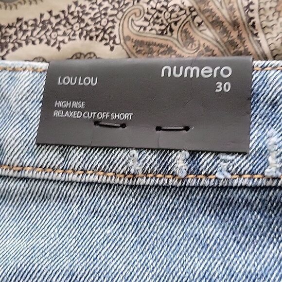 Numero Denim shorts  - Picture 4 of 7